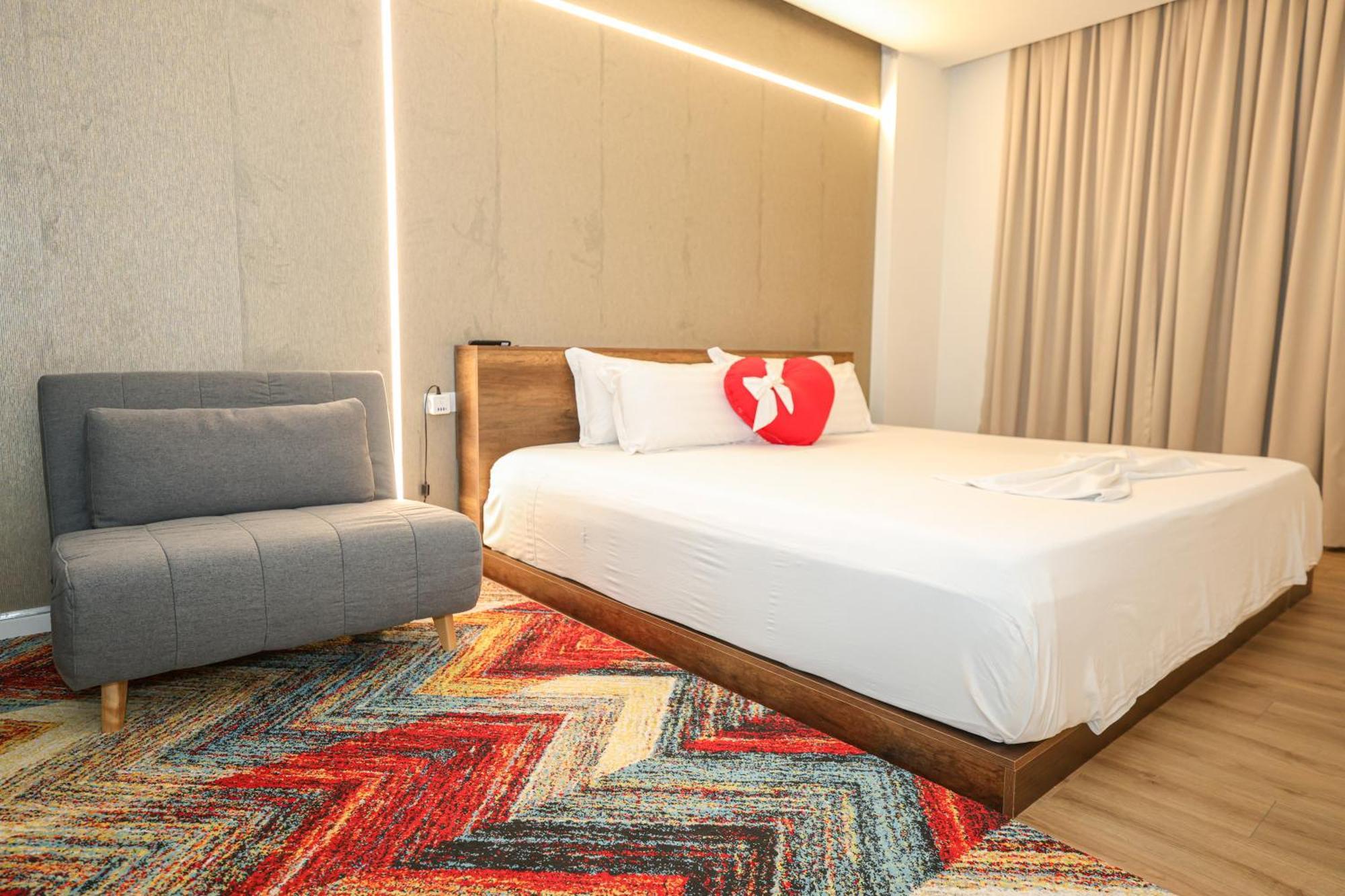 Green Coast Resort & Residences 94 Palasë Extérieur photo